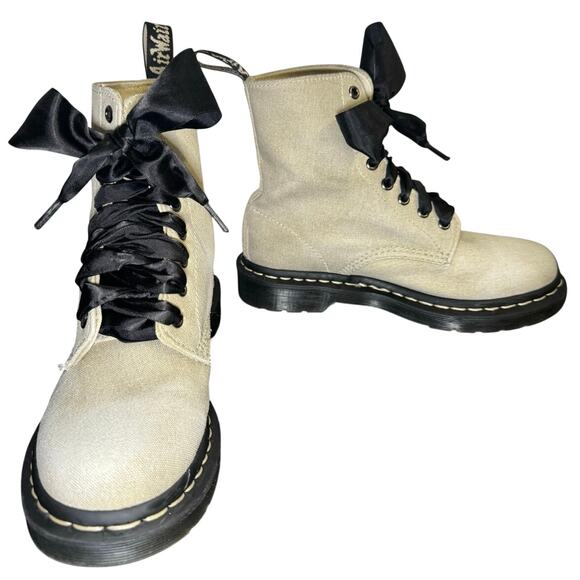 Dr. Martens 1460 Canvas 8 Eye Boots Ribbon Laces Beige Size 7 - Picture 7 of 10